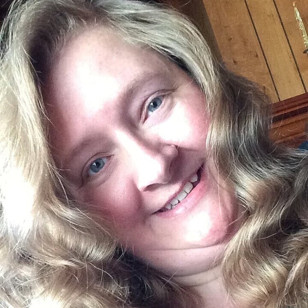 Meet your Posher, Jennifer